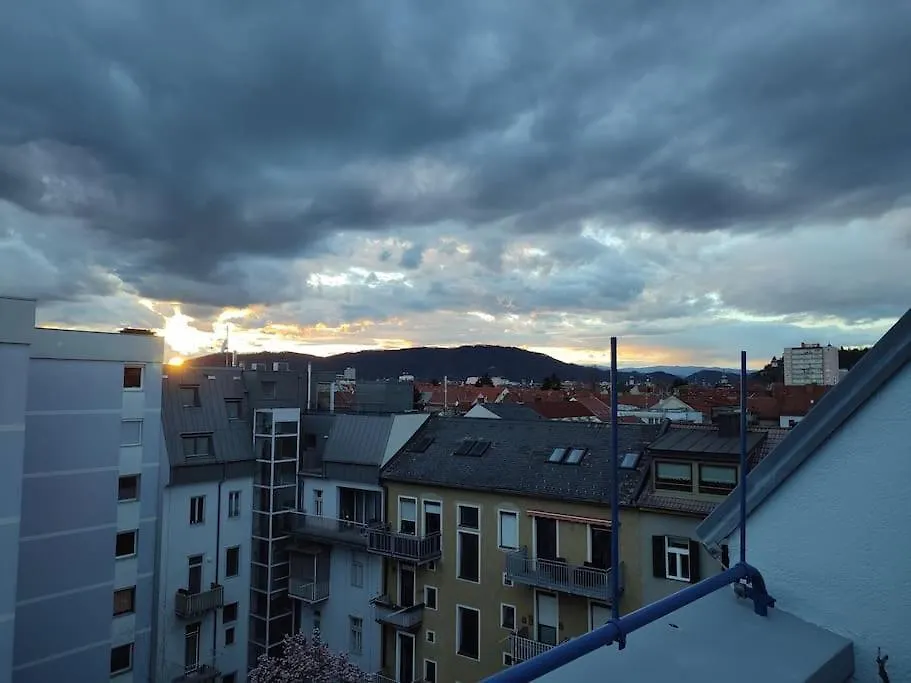 Studio Mit Terrasse In Zentraler Lage غراتس 0*,